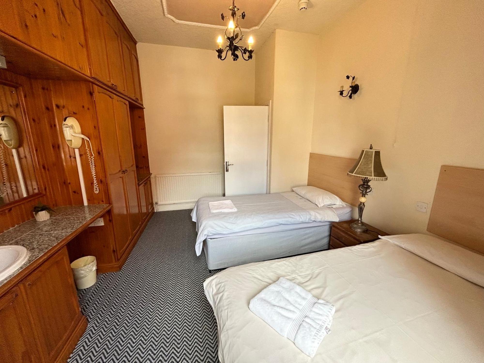 The Egerton Arms Hotel Salford 索尔福德 外观 照片